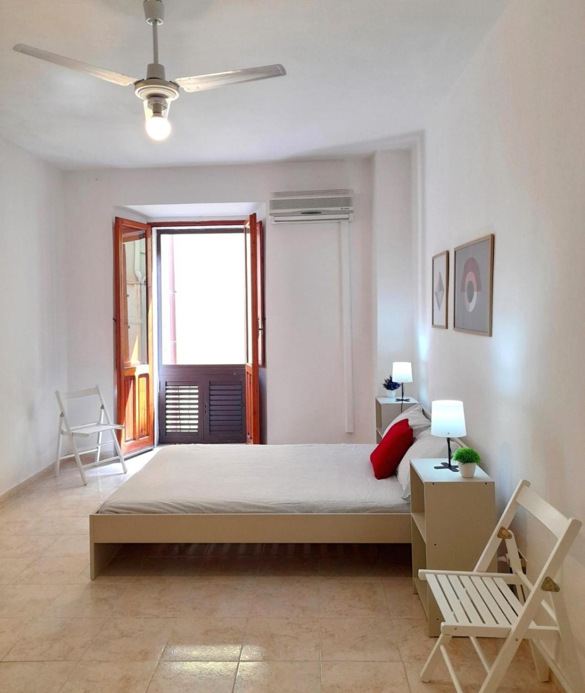 Casa A Bosa In Centro Storico Villa Bagian luar foto