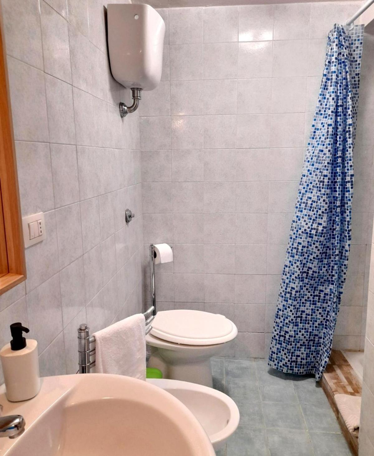 Casa A Bosa In Centro Storico Villa Bagian luar foto